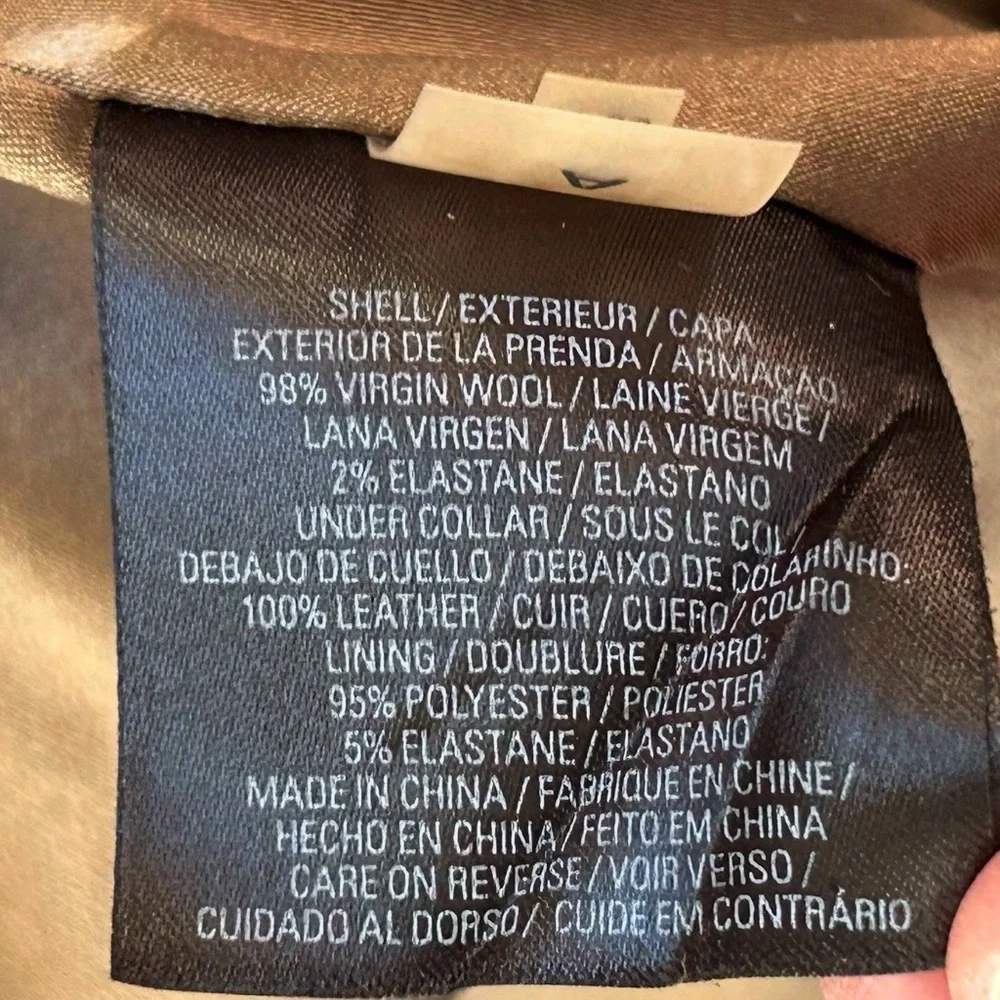 Elie Tahari Wool Suit with Leather Trim - Picture 7 of 14